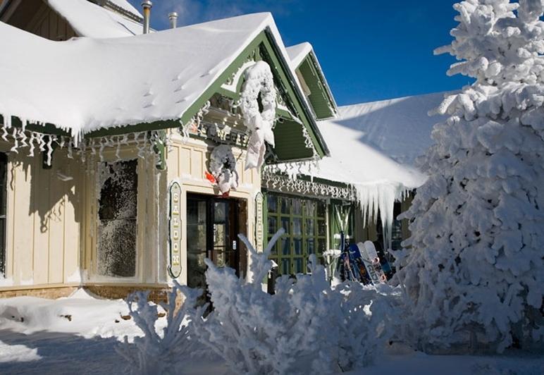 Inn At Snowshoe Eksteriør billede